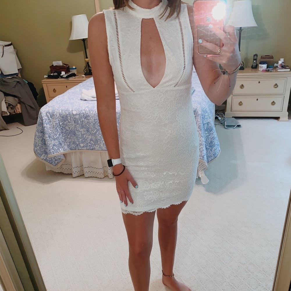 Lace Bodycon Dress
